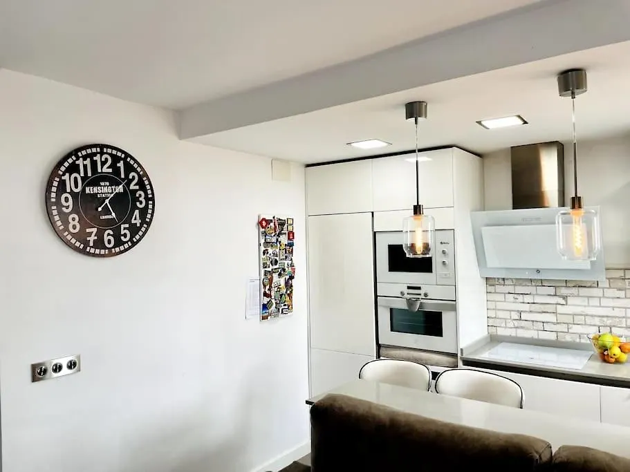 Nuevo!! Apartamento Lujo&Confort. Parking Seville 0*,  Spain